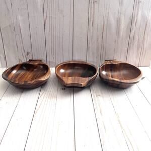 Vintage Genuine Monkey Pods Wood Bowls Scalloped Edge Shell Shape Set of 3
